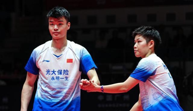 雷速下载-中国队翻盘马来西亚队，黄鸭组合关键制胜