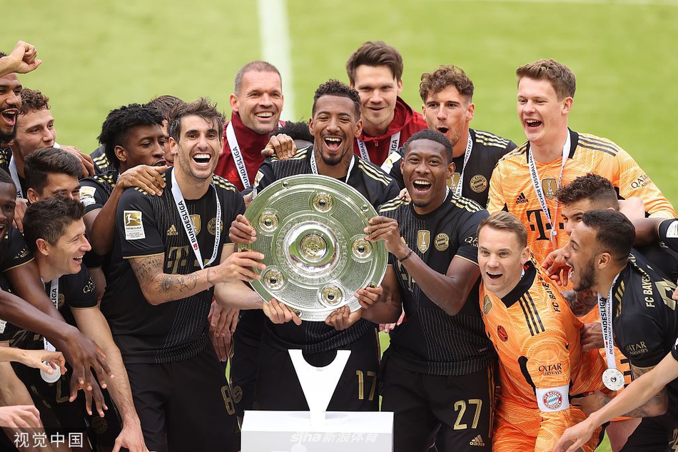 雷速体育比分直播-国际米兰逆转摩洛哥，莱万刷新纪录