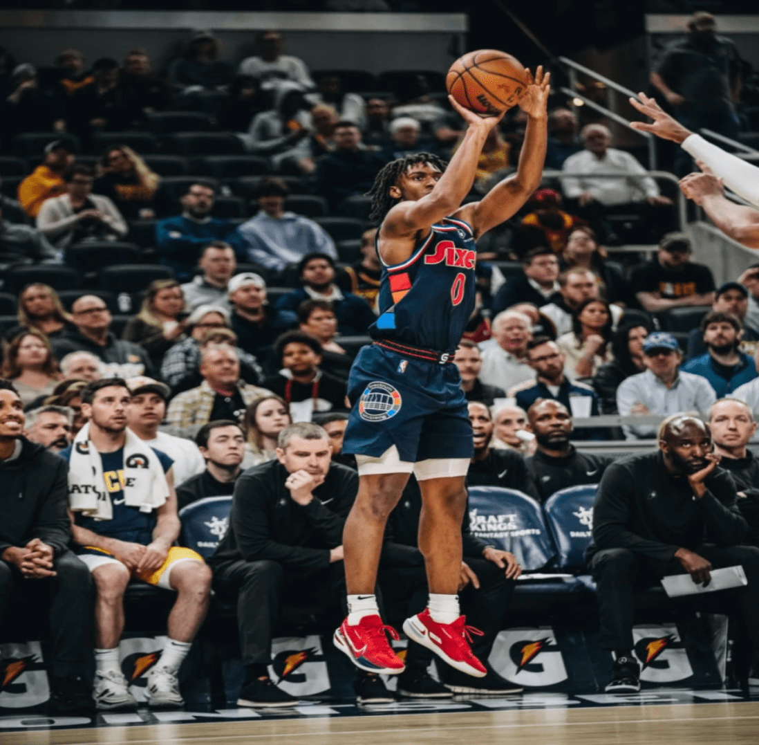 雷速足球直播平台-山东队横扫步行者，恩比德惊艳四座