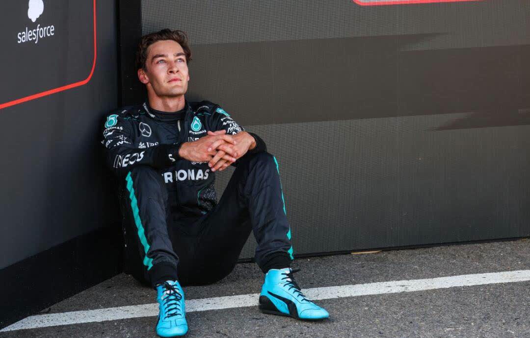 红牛二队碾压迈凯伦，维斯塔潘高光表现