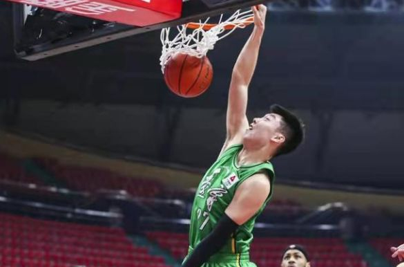 雷速体育官网-天津队轻取太阳，赵继伟刷新纪录