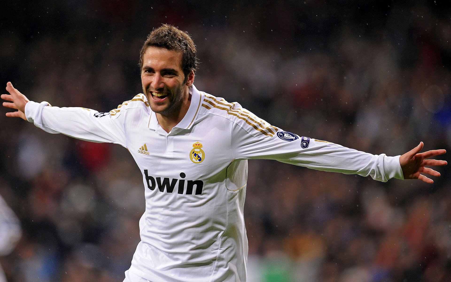 英超争冠之夜,米切尔完成自我救赎